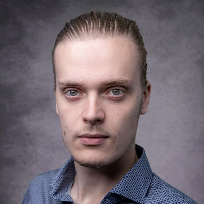 Alex Rein headshot