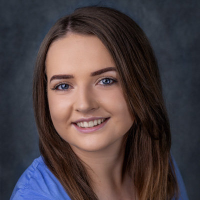 Caitlin Kennington headshot